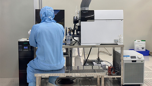 Material testing and analyzing